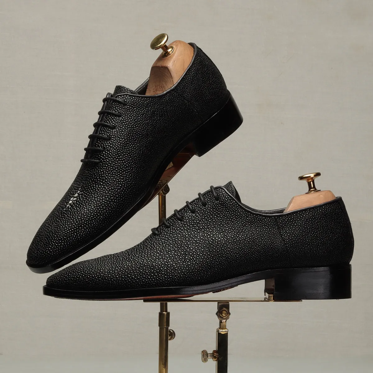Black Oxfords Lace-Up Formal Shoes in Exotic Black Stingray Fish Leather