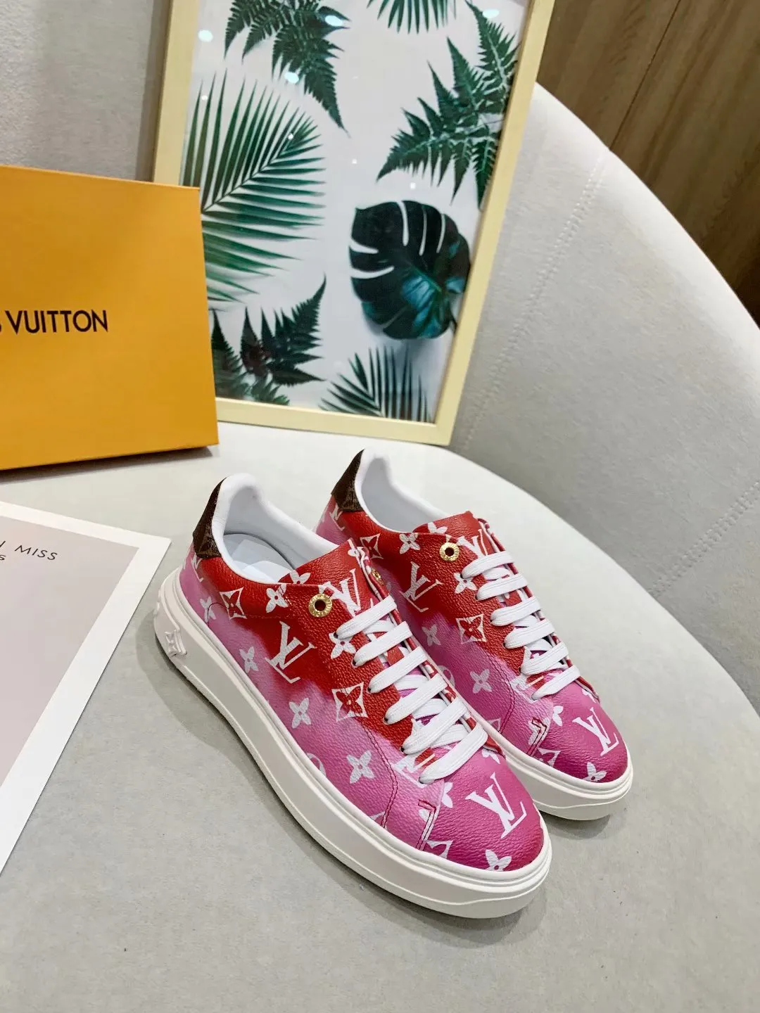 Louis Vuitton Casual Low Pink Sneaker