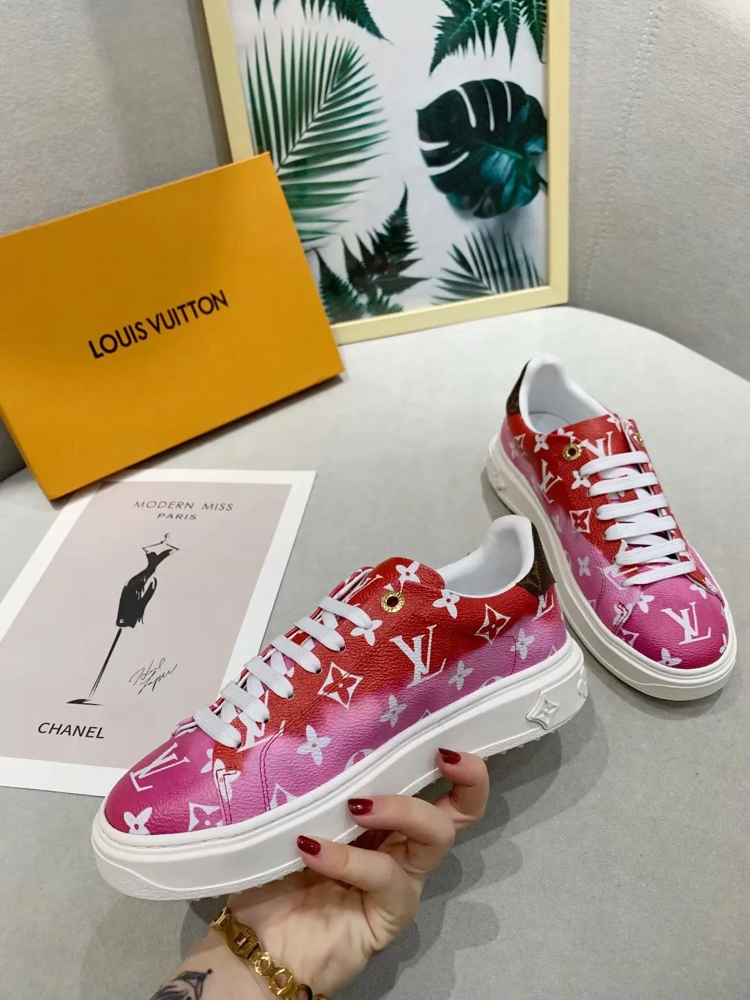 Louis Vuitton Casual Low Pink Sneaker