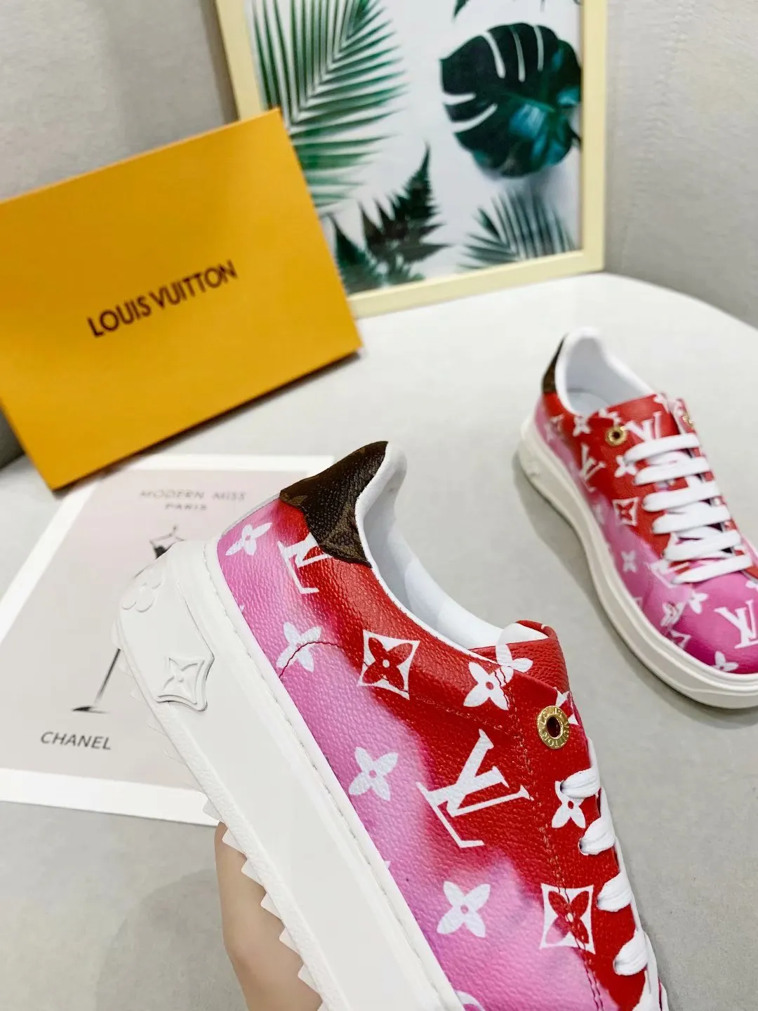 Louis Vuitton Casual Low Pink Sneaker
